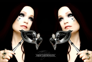 Ubrus-Tarja